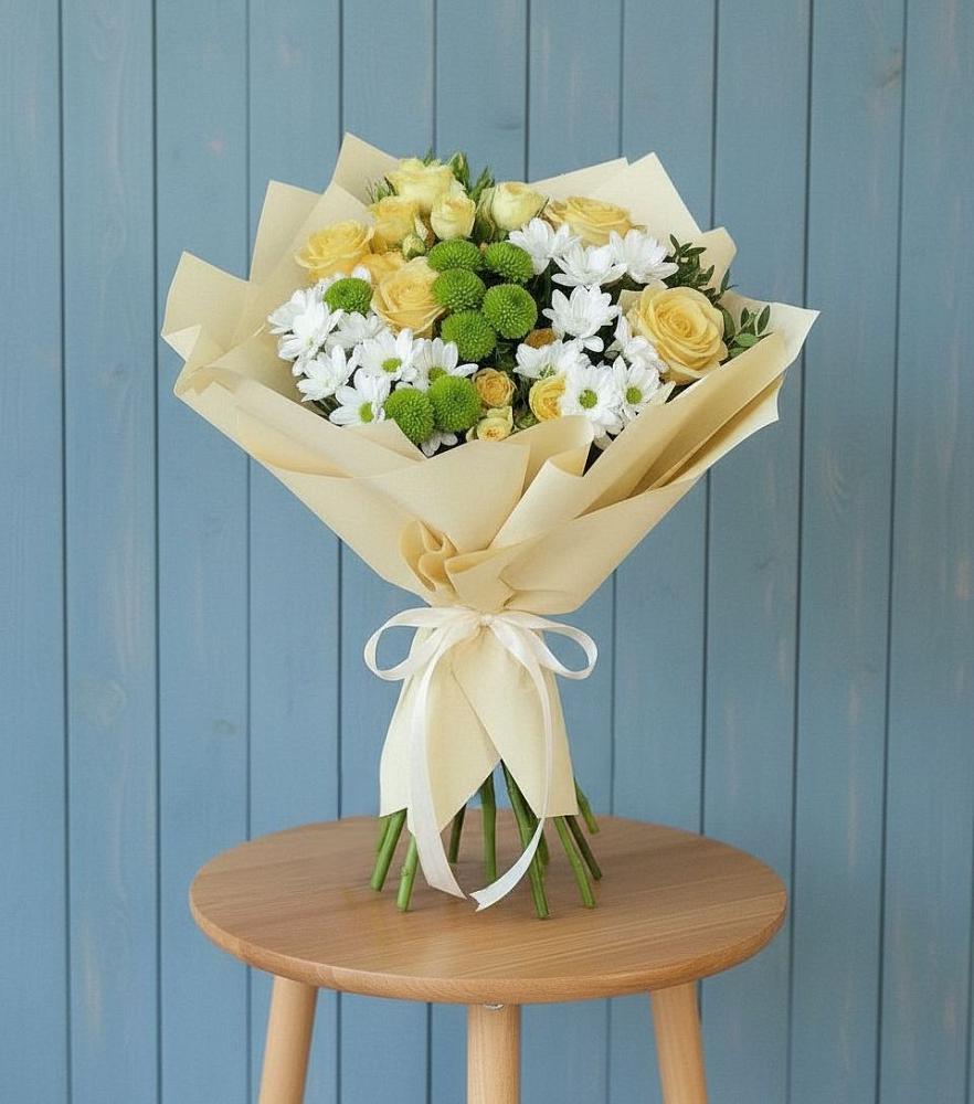 Букет цветов из: Хризантемы и Розы в Подгорном