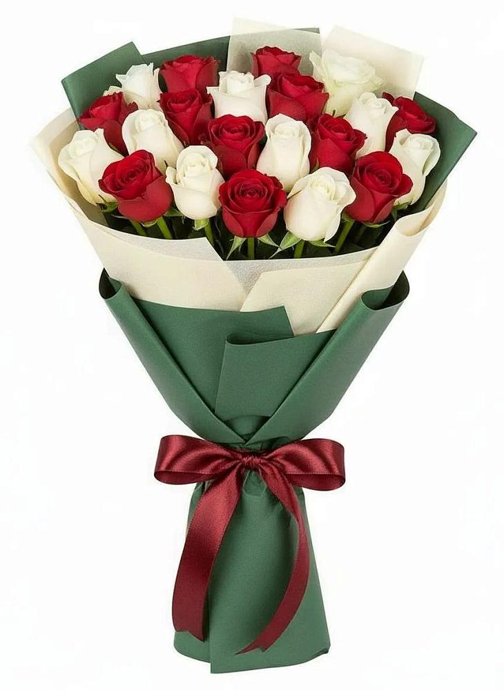 Букет Микс из красных и белых роз в Подгорном