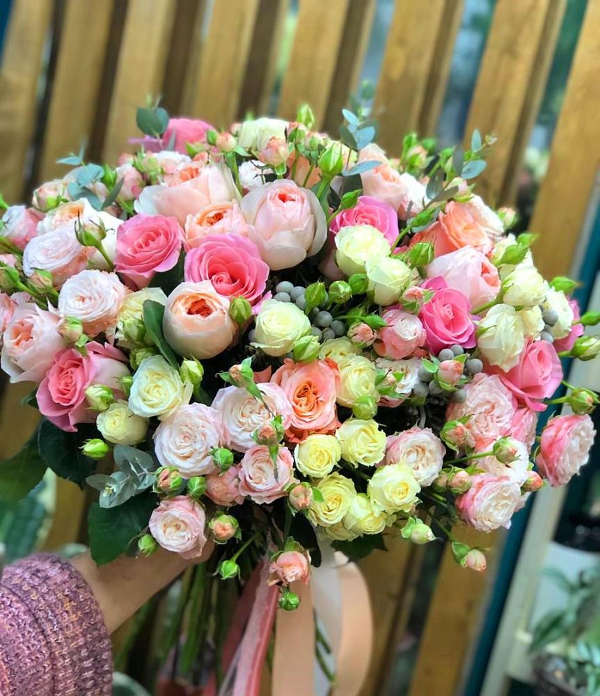 Букет цветов из: Розы в Подгорном